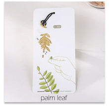 Load image into Gallery viewer, Cute Maple Leaf